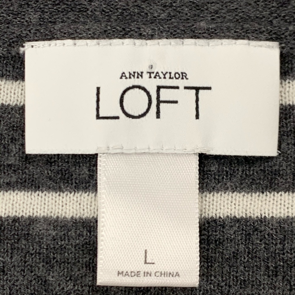 Loft gray white striped Merino wool sweater - Picture 4 of 5